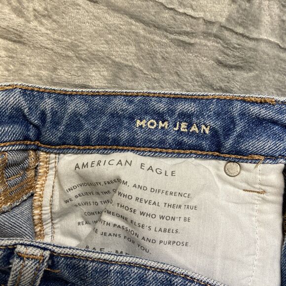 American Eagle Stretch Distressed Mom Jeans Women's Size 8R Blue - Picture 10 of 13